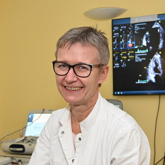 Dr. med Christine Bahr